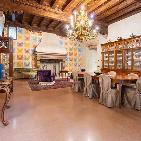 Konukevi Corte Farina Verona